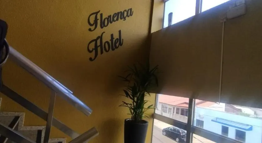 Florença Hotel - Image 1