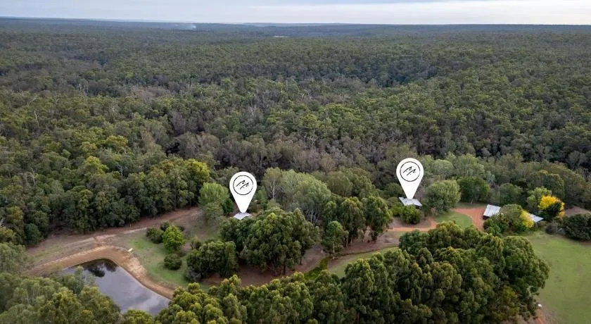 River Bend Retreat, - Image 1