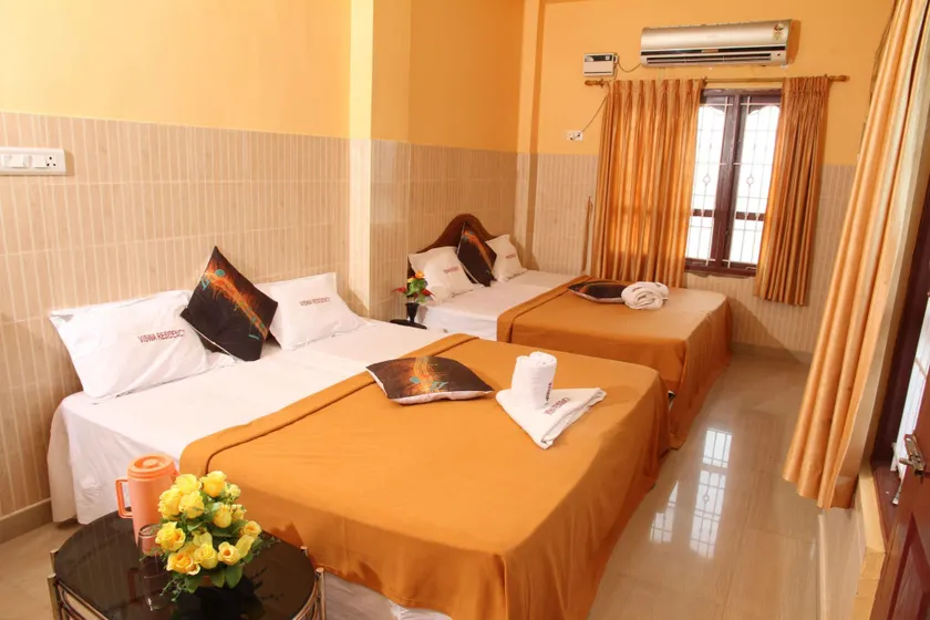 Hotel Viswa Residency - Image 1