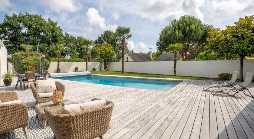 Chambre de plain-pied avec terrasse - FR-1-306-1344 - Image 1