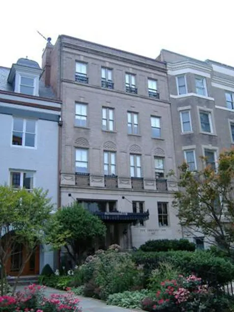 Dupont Circle Embassy Inn by FOUND - Image 1