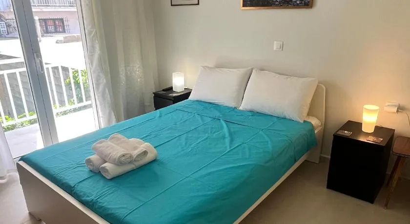 Cozy Apartment in central Kiato - Image 1