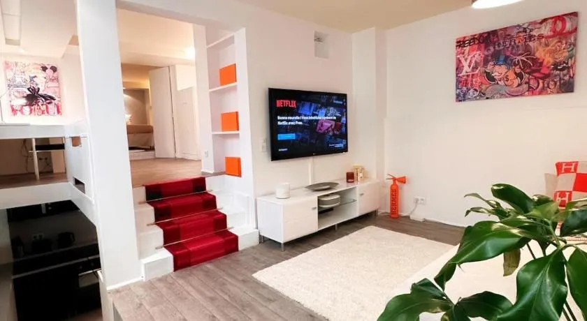 Appartement Avenue Montaigne - Paris Champs Elysées - Image 1