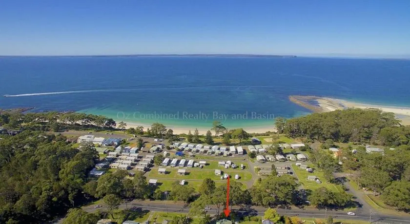 Burrill's Cedar Cottage - Walking Distance to Water - Linen Not Provided - Image 1