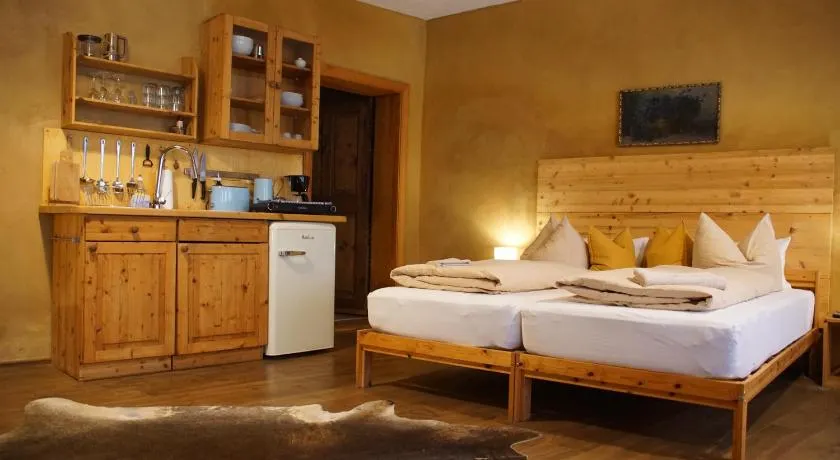 Camera privata con terrazza, barbecue e sauna | Vista sulla città - Image 1