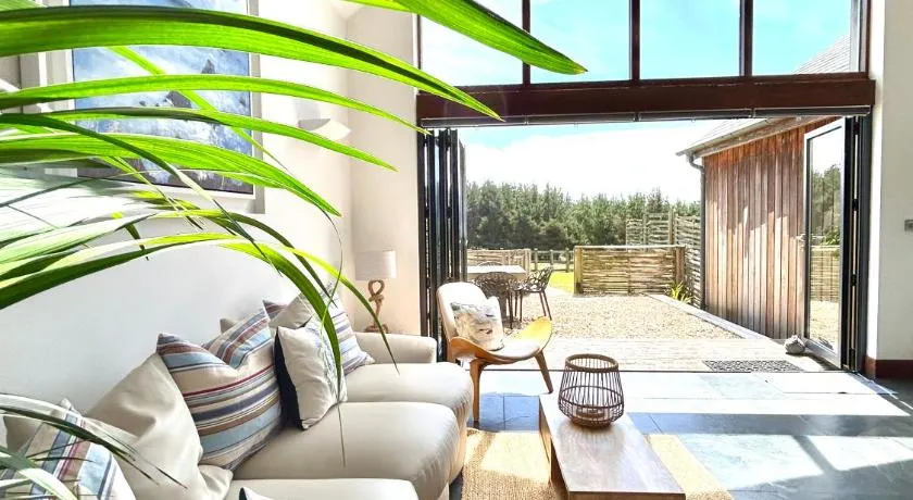 Merlin Farm Cottages short walk to Mawgan Porth Beach and central location in Cornwall - Image 1