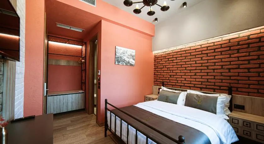 Hotel Taverna Devolli - Image 1