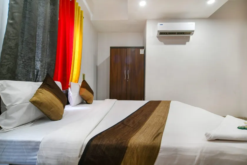 Aarav Inn - Image 1