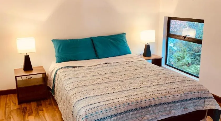 Bellisimo chalet en Zona Colonial (302) - Image 1