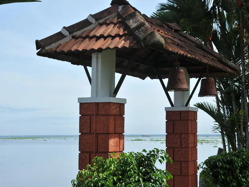 Paradise Heritage Resort - Image 1