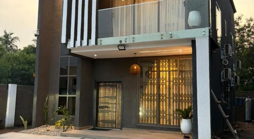 ChrisBob villa - Image 1