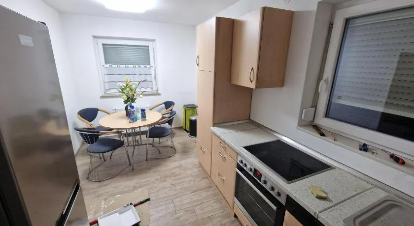 Privatzimmer - Image 1