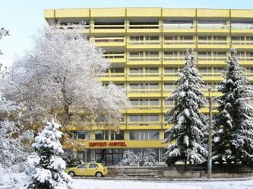 Hotel Gorna Banya - Image 1