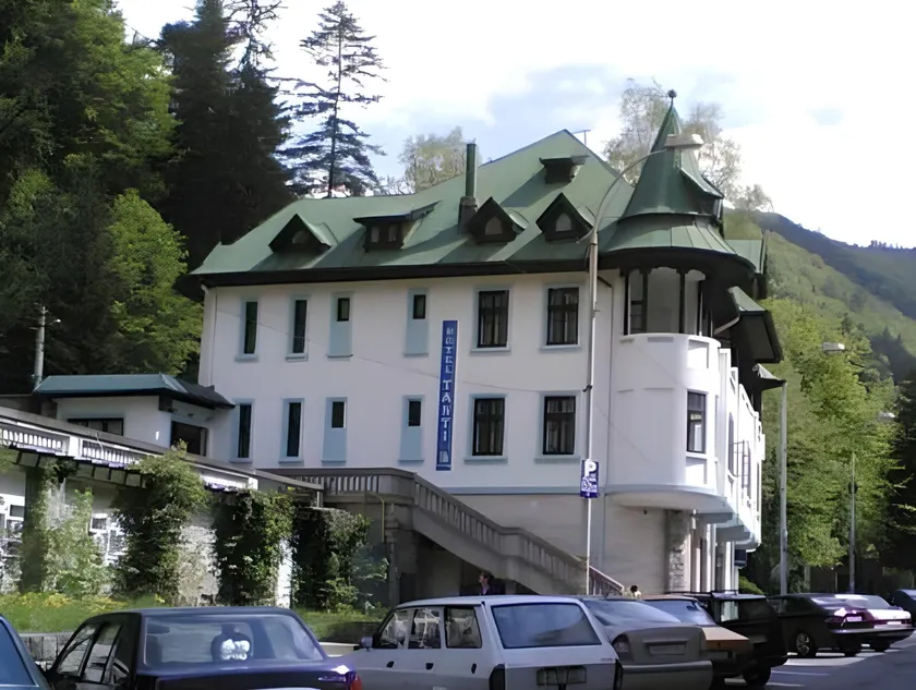 Hotel Tantzi - Image 1