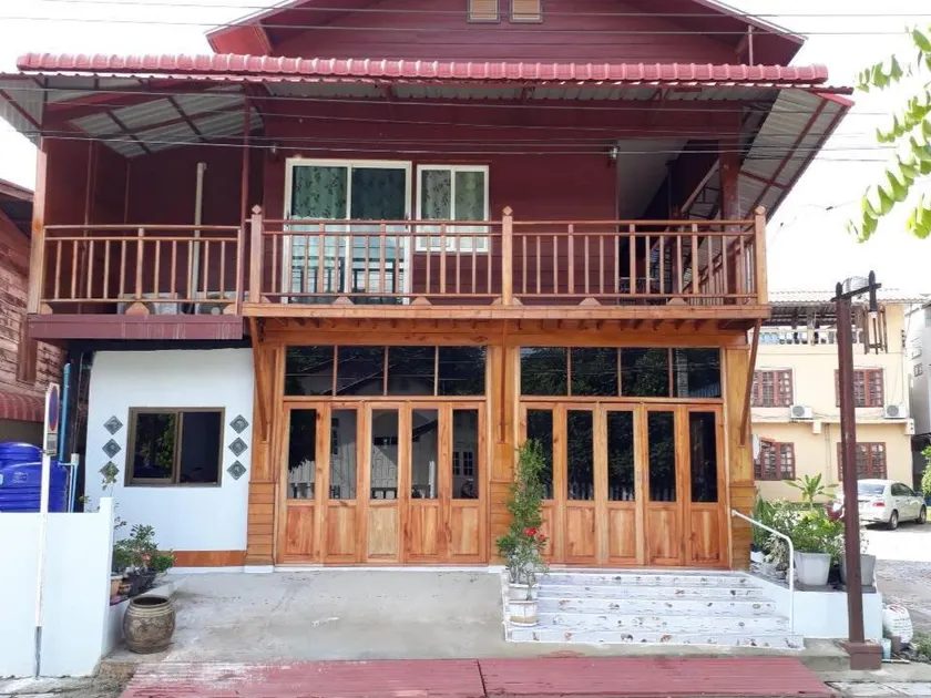 Baan Kokaew Chiang Khan - Image 1