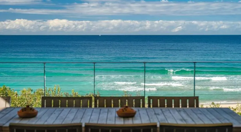 Heron House - Beachfront Blueys Beach - Image 1