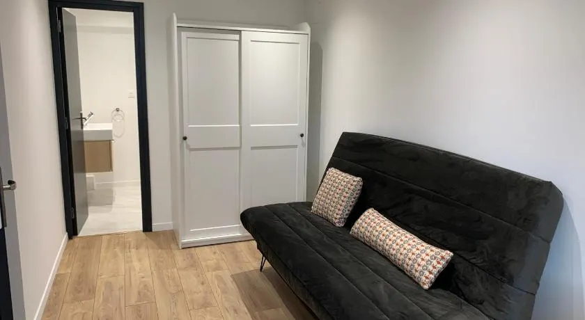 Nanterre Room - Image 1