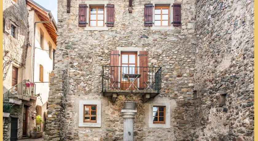 Maison en Duplex I Yvoire I Lac Léman I Médiévale - Image 1