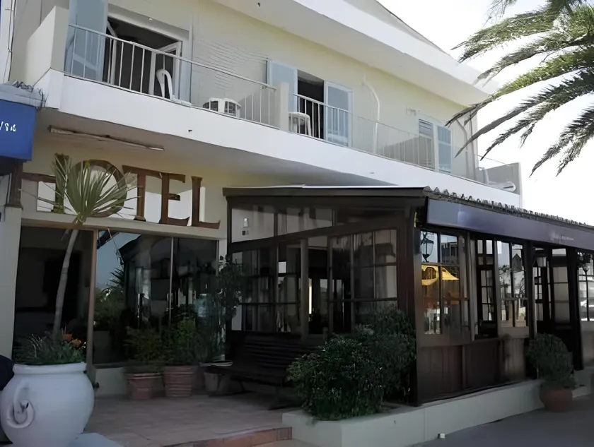 Hotel Viola - Image 1