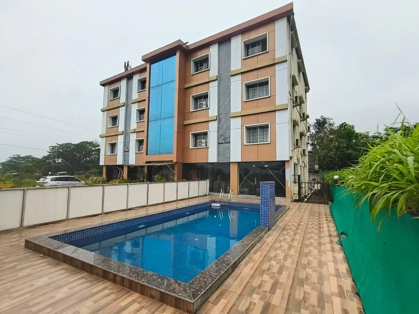 Hotel Sandesh Palace Lonavala  - Image 1