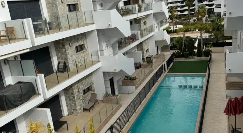 Sunny rest at Pedro's by PORT Holiday Rental - Image 1