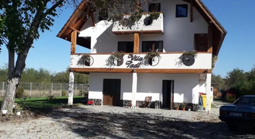 Vila Tadi - Image 1