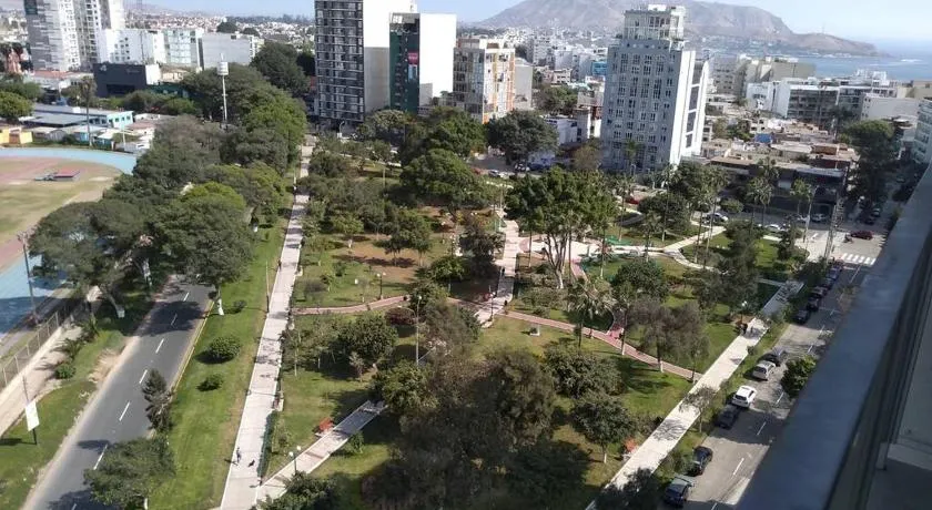 Barranco Penthouse ocean boardwalk - Image 1