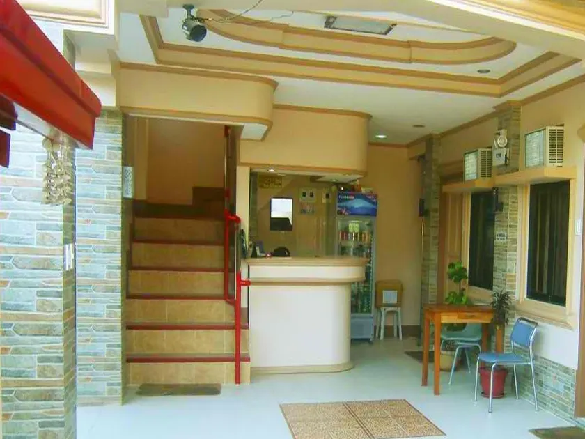 Eden Travellers Lodge - Image 1