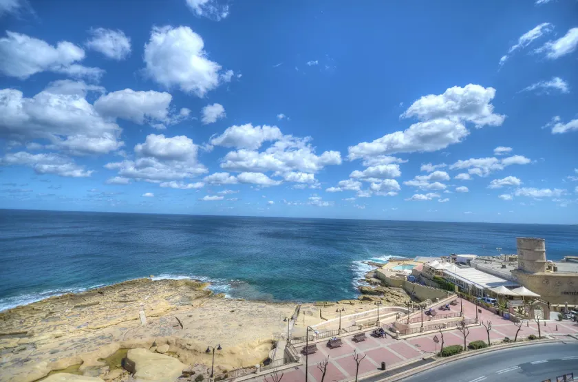 Europa Hotel - Image 1