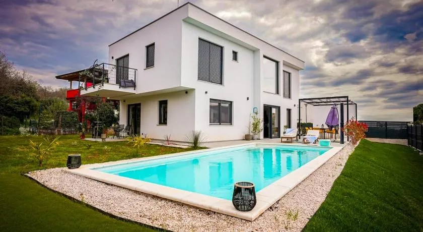 Villa Noel - Image 1