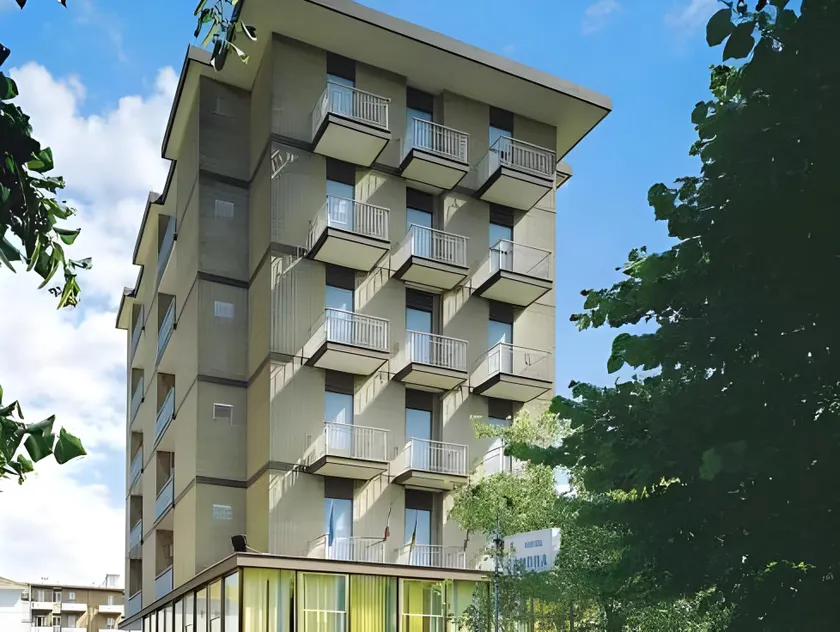 Hotel Sandra - Image 1
