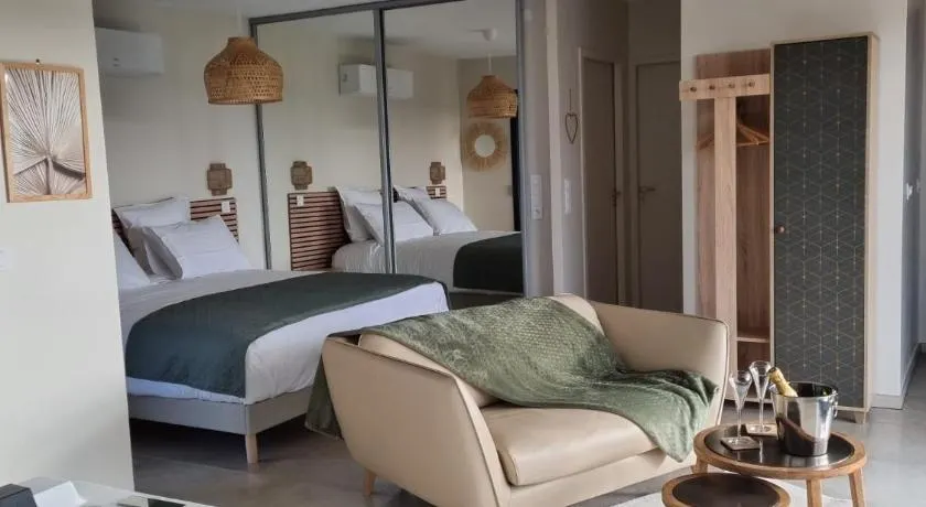 La Suite - Image 1