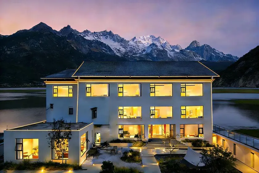Shangri-La Runjing Muqi B&B - Image 1