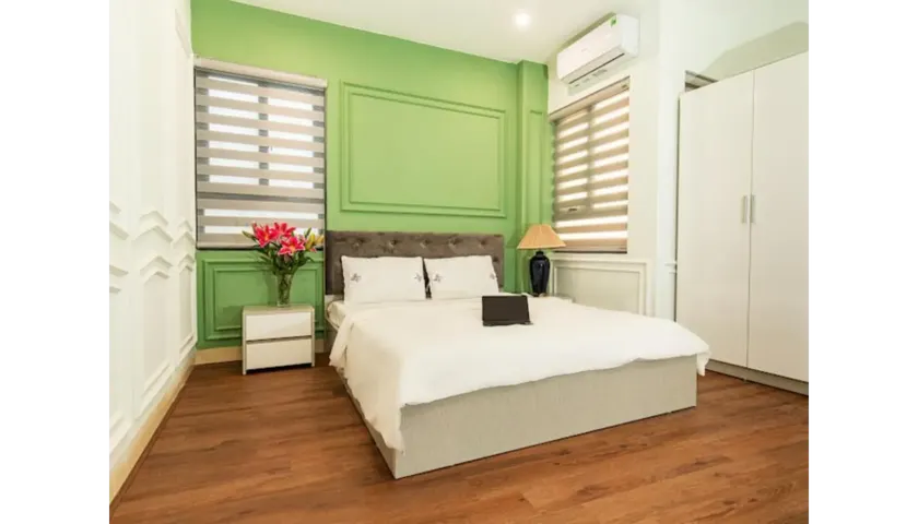 Madelise Max Hotel - Image 1