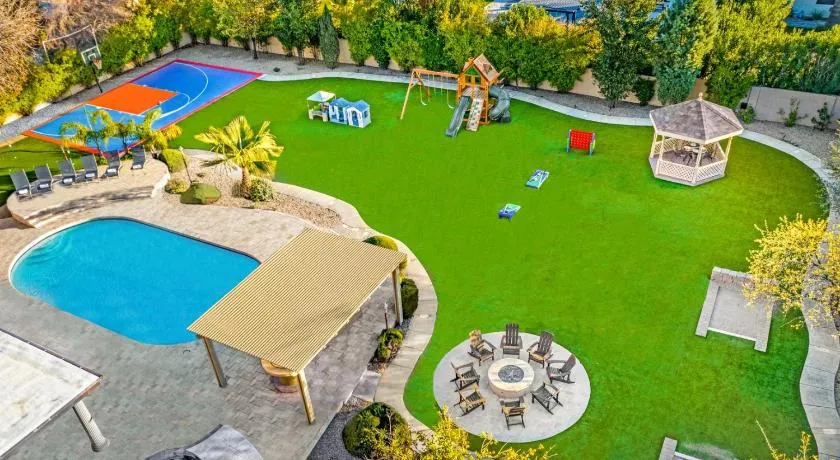 Kids Package I Playground I Heated Pool I Spa I - Image 1