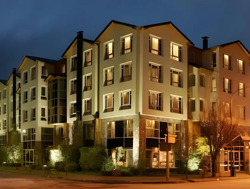 Patagonia Plaza Hotel - Image 1