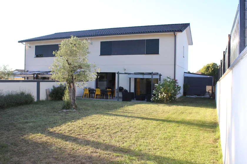 Villa des rives du Lac - Image 1