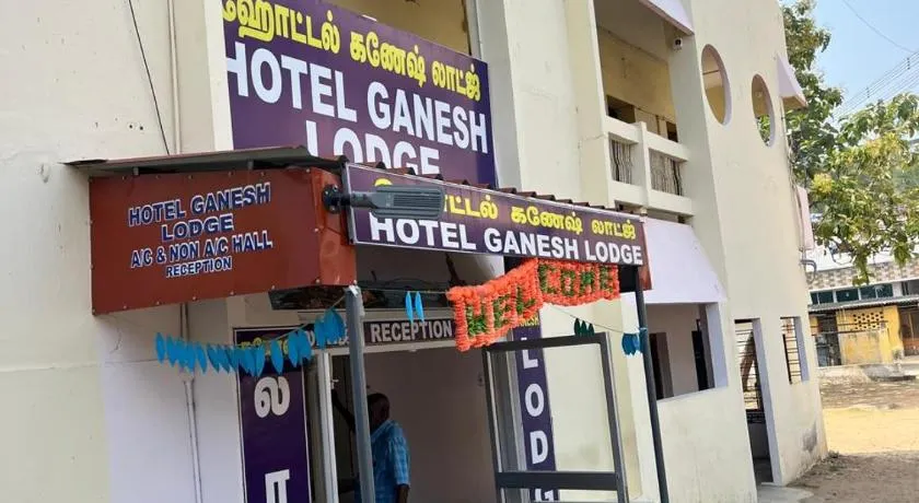 Hotel Ganesh Lodge - Image 1
