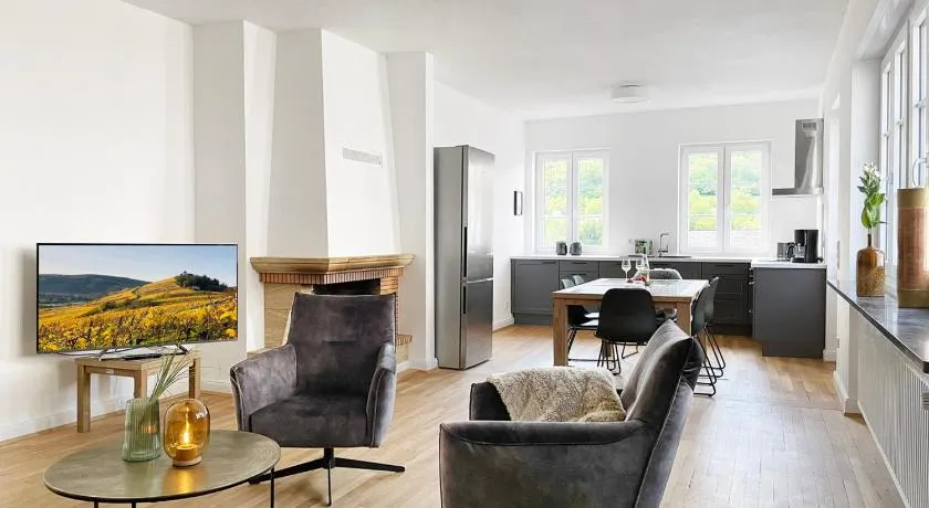 Villa Burglay Ferienwohnungen mit und ohne Sauna - Image 1