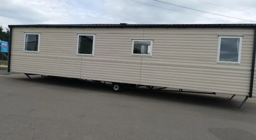Caledonian Caravan - Image 1