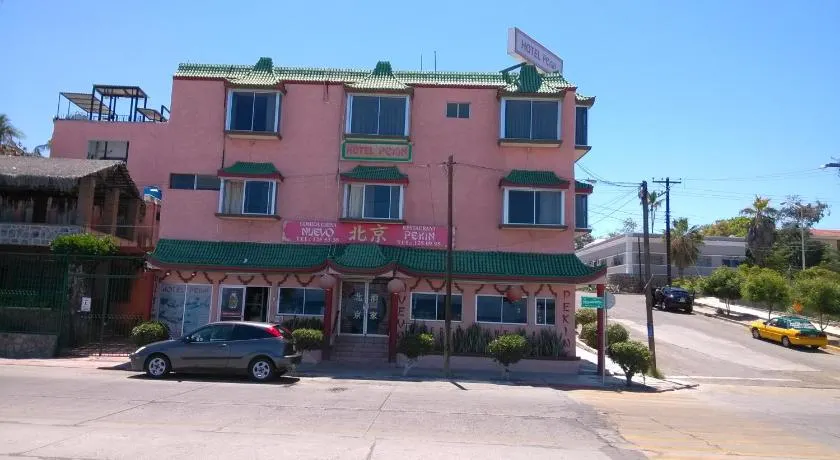 Hotel Pekin - Image 1