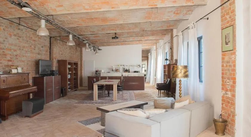 Freiraum Loft - Image 1