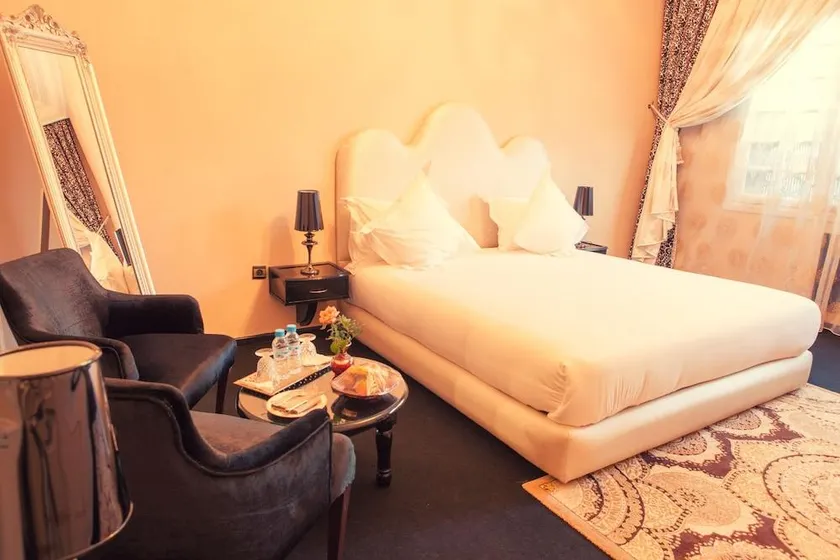 Villa Des Ambassadors - Image 1