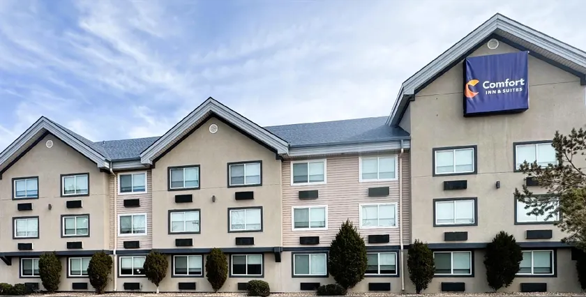 Comfort Inn & Suites Golden - Denver West - Image 1