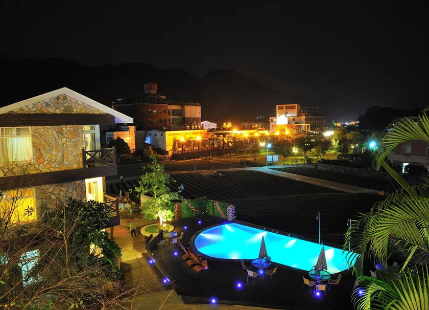 Ci Meng Rou Resort Villa - Image 1