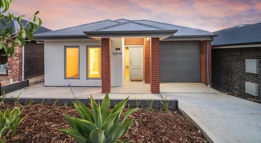 Mt Baker Home:10km to Hahndorf - Image 1