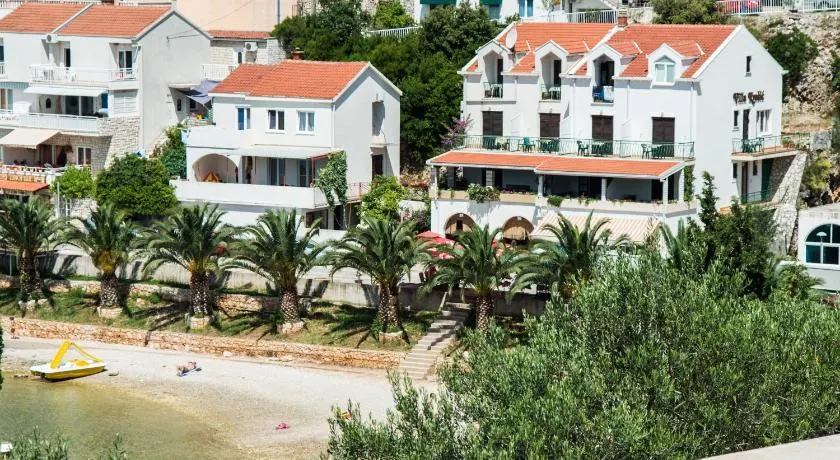Apartments Villa Kresic - Image 1