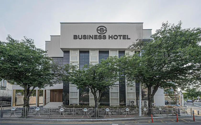 Daegu Dongchon Business Hotel - Image 1