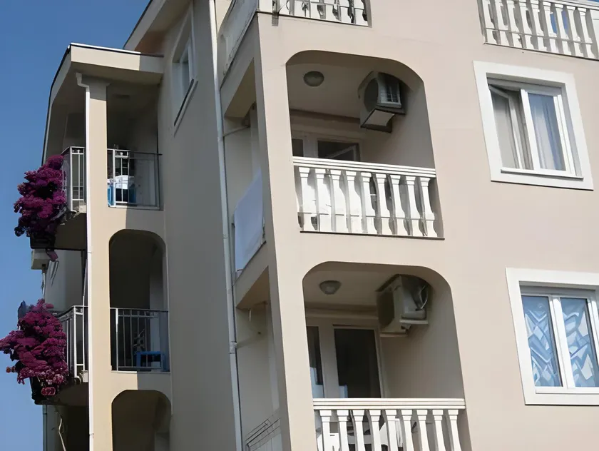 Apartments Elena - Image 1