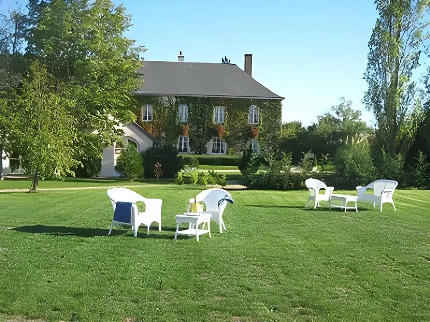 Logis Le Fleuray - Image 1